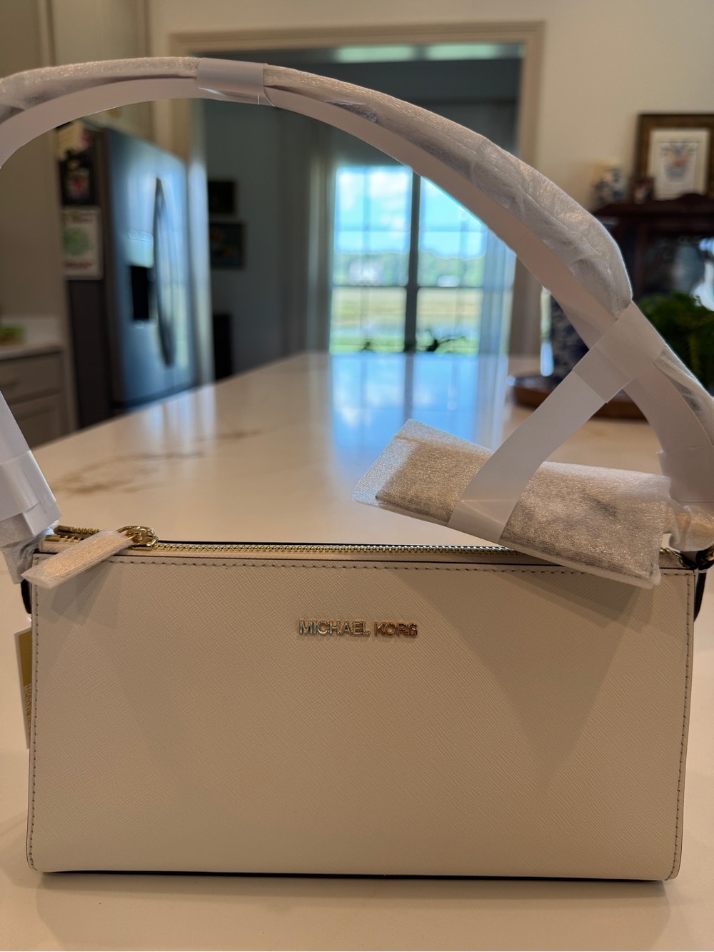 MICHAEL KORS Cream Saffiano Shoulder Bag with Gold Hardware - NWT